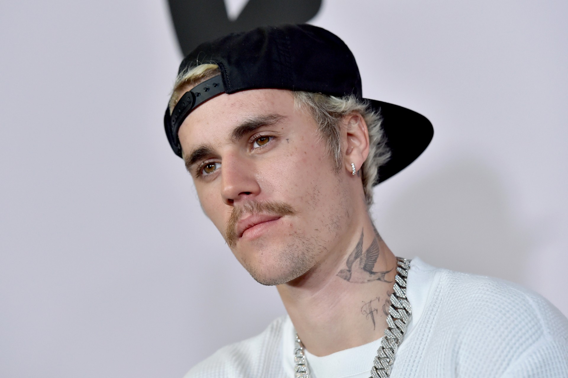 Justin Bieber oskarżony o molestowanie seksualne przez dwie kobiety. Gwiazdor wszystkiemu zaprzecza